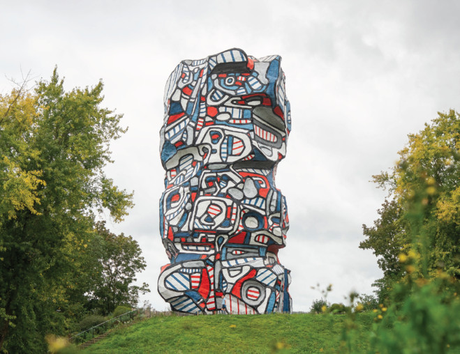 Jean Dubuffet et la Tour aux figures - Musée Français de la  Carte à Jouer