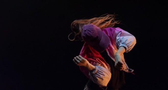 Descendre - Centre Wallonie–Bruxelles