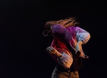 Descendre - Centre Wallonie–Bruxelles