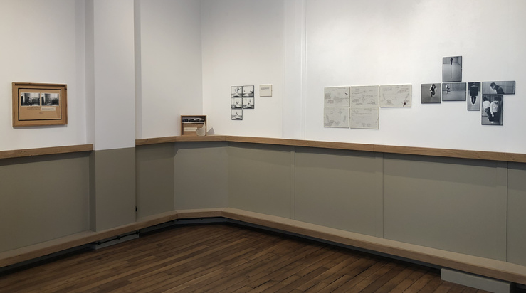 Vue de l’exposition Jochen Gerz, Revolut… Abraham & Wolff, Paris