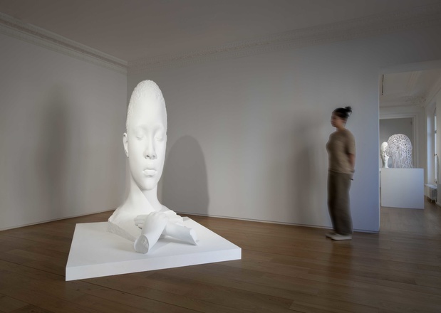 Jaume plensa galerie lelong 15 medium