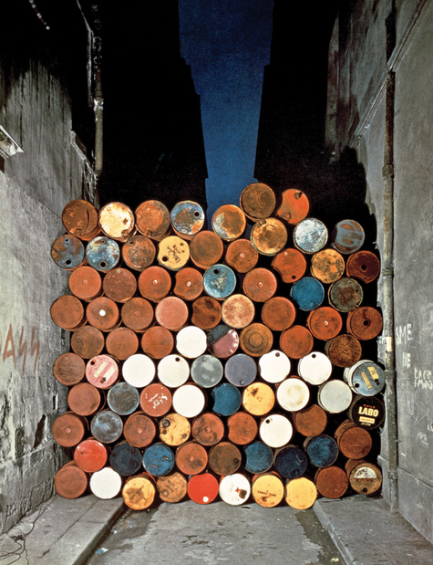 Christo jeanne claude 16 medium