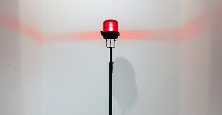 Vue de l’exposition COSMO — TAKIS: Homage to Takis (1925 — 2019) à l’occasion du 100e anniversaire de sa naissance — Curateur : Alfred Pacquement, Xippas, Paris, 2025