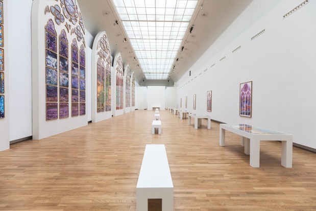 Claire tabouret grand palais 3 medium