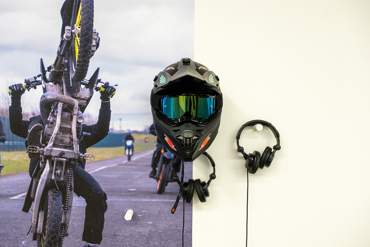 Gongle, Avec ou sans casque ?, vue d’exposition, La Terrasse : espace d’art de Nanterre, 2026